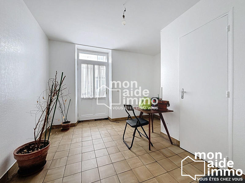 Maison - 96 m² - 4 pièces