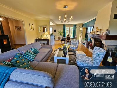 Maison - 132 m² - 4 pièces