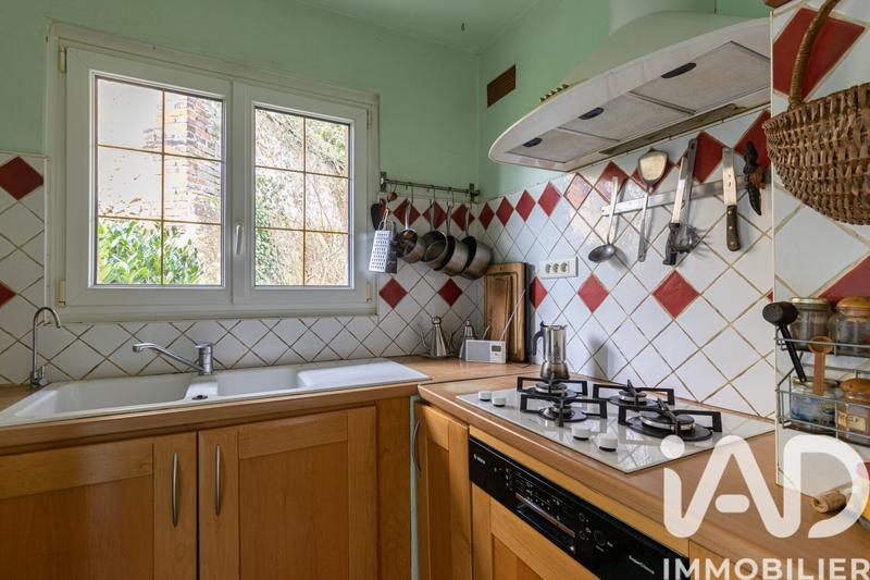 Maison - 184 m² - 10 pièces