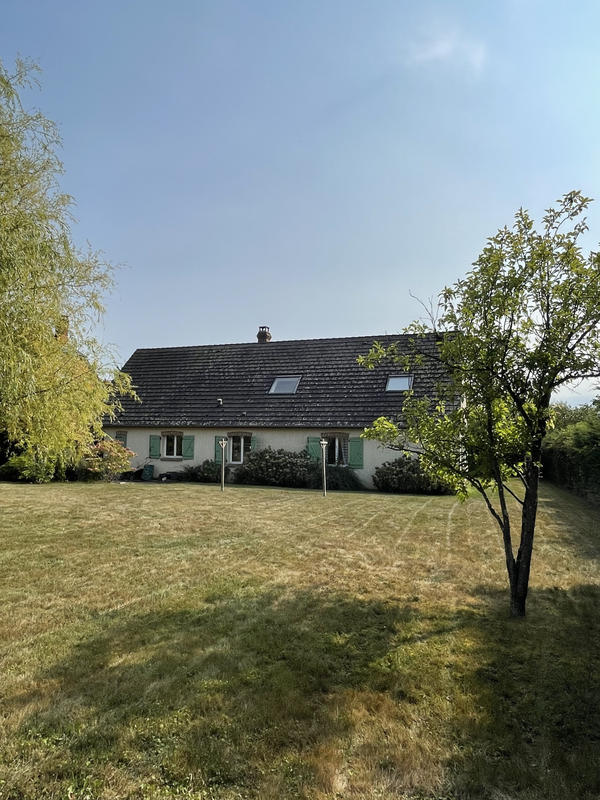 Maison - 182 m² - 7 pièces