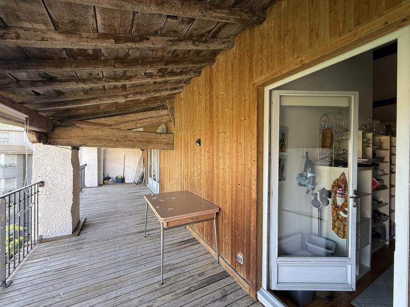 Appartement - 70 m² - 3 pièces