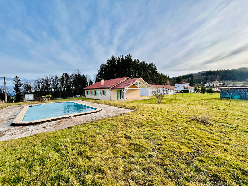 Maison - 135 m² - 5 pièces