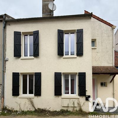 Maison de ville - 46 m² - 3 pièces
