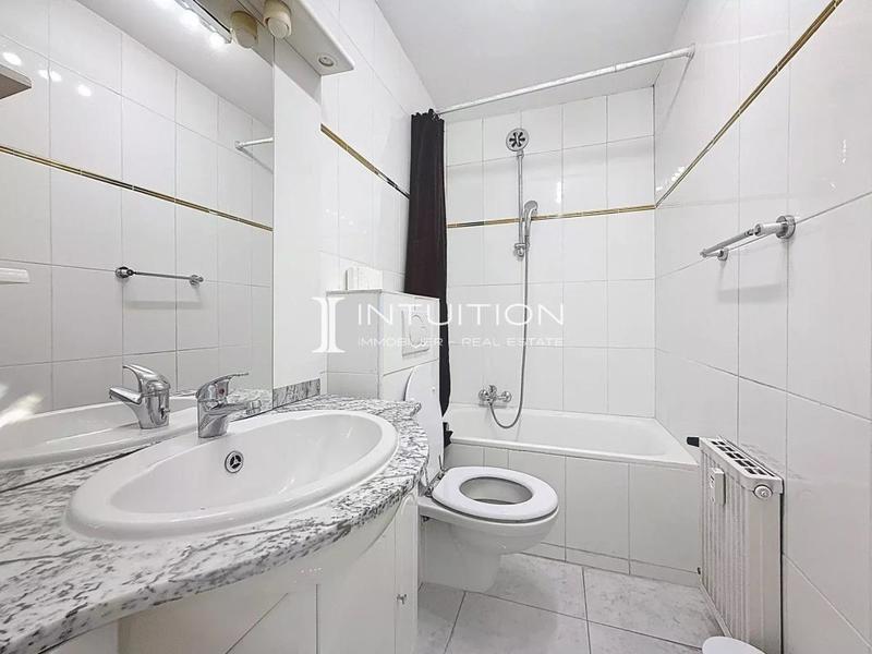 Studio - 28 m² - 1 pièce