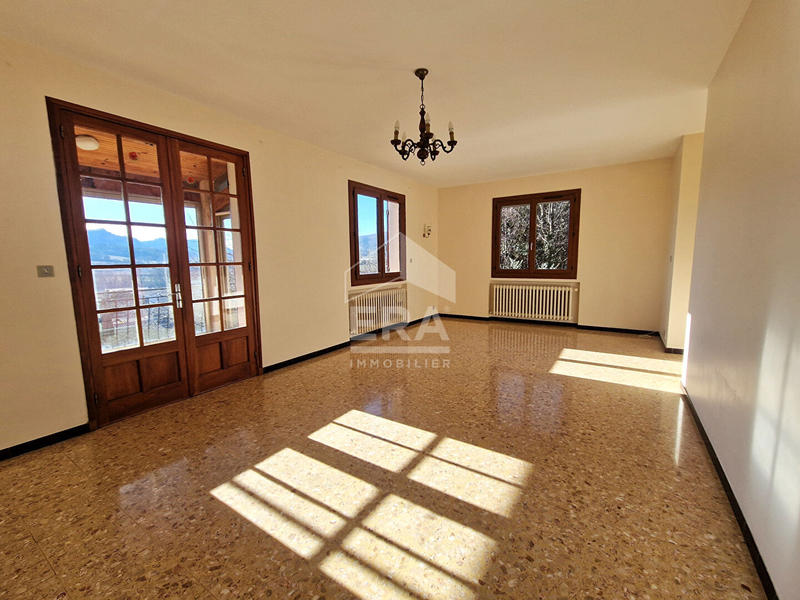 Maison - 76 m² - 3 pièces