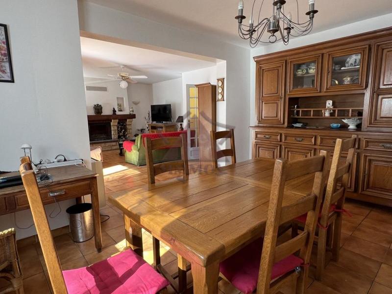 Villa - 177 m² - 7 pièces