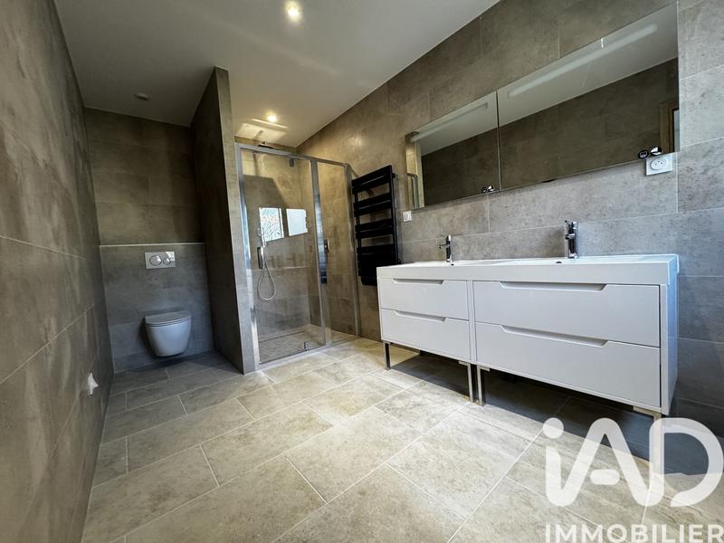 Maison - 150 m² - 5 pièces