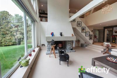 Maison - 444 m² - 10 pièces