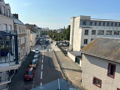 Appartement - 126 m² - 5 pièces