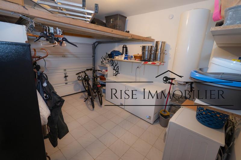 Maison - 121 m² - 5 pièces
