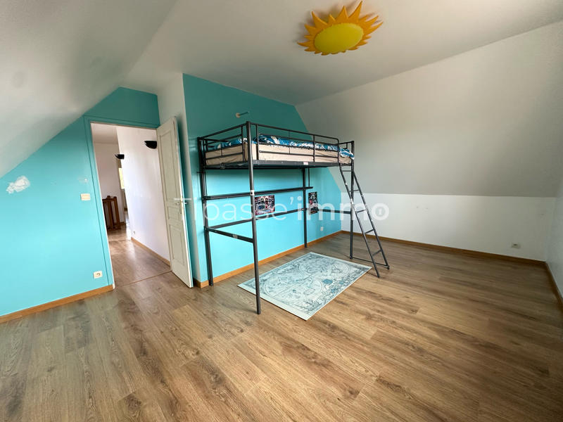 Maison - 105 m² - 5 pièces