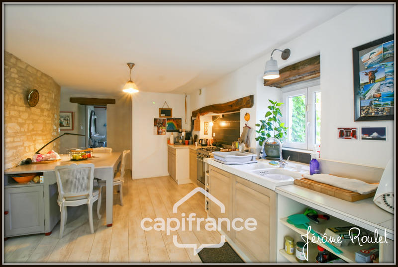 Maison en pierre - 170 m² - 6 pièces