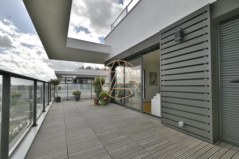 Duplex - 134 m² - 5 pièces