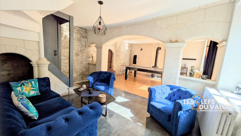 Maison ancienne - 177 m² - 6 pièces