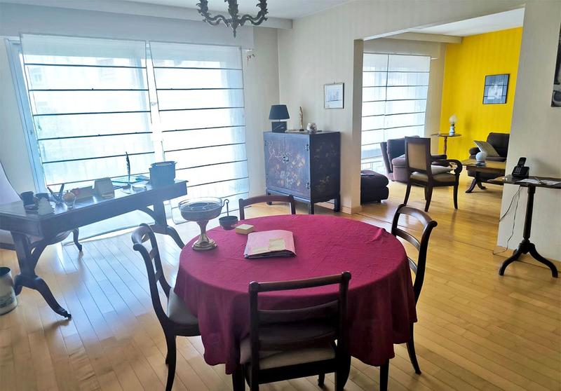 Appartement - 99 m² - 4 pièces