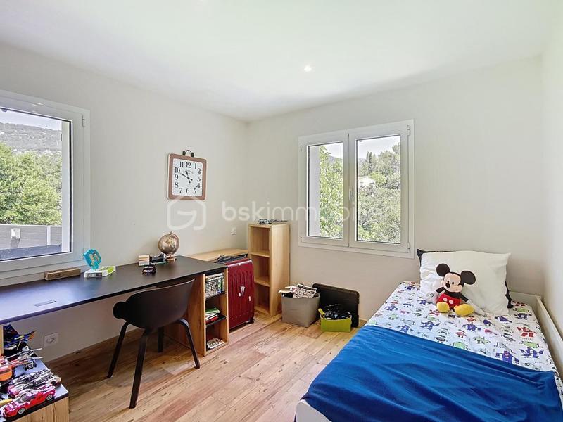 Villa - 140 m² - 6 pièces