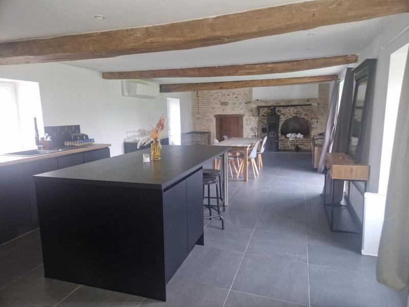 Maison - 95 m² - 3 pièces