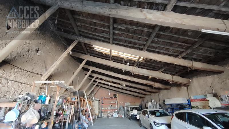 Remise - 230 m²