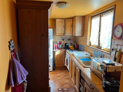 Maison - 400 m² - 19 pièces