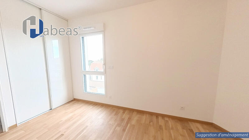 Appartement - 140 m² - 5 pièces