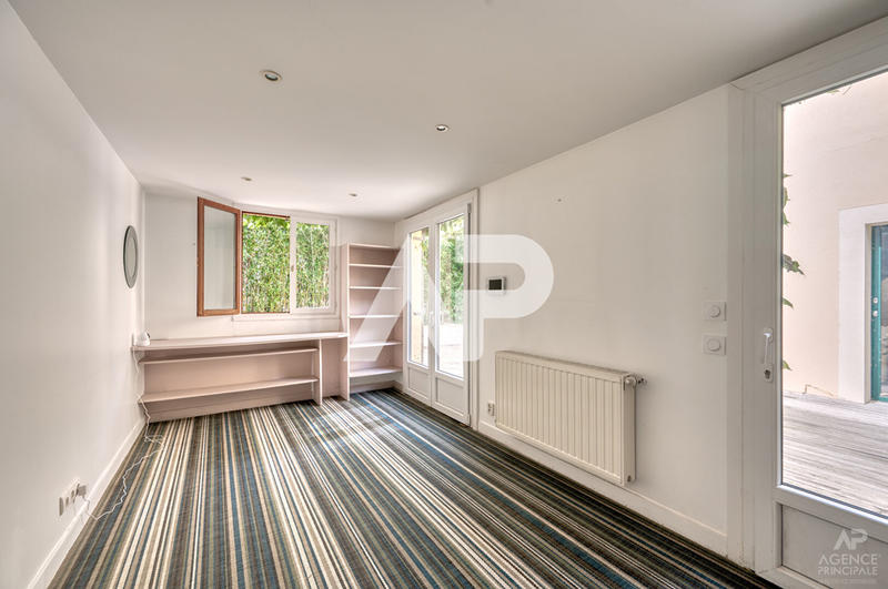 Maison - 148 m² - 6 pièces