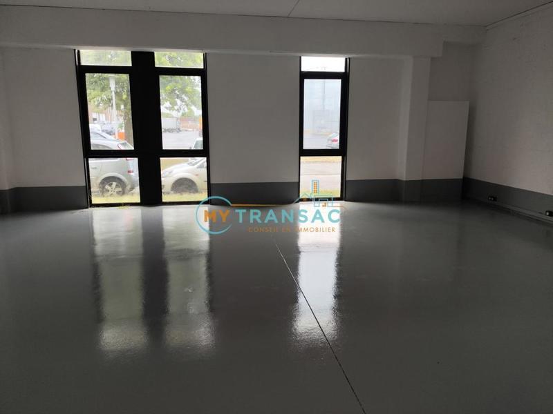Local d'activités - 534 m²