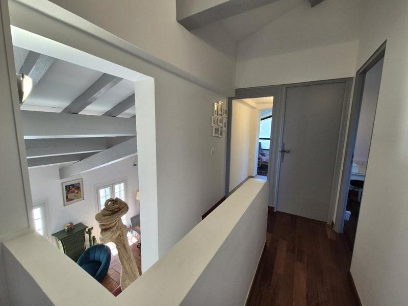 Villa - 168 m² - 6 pièces