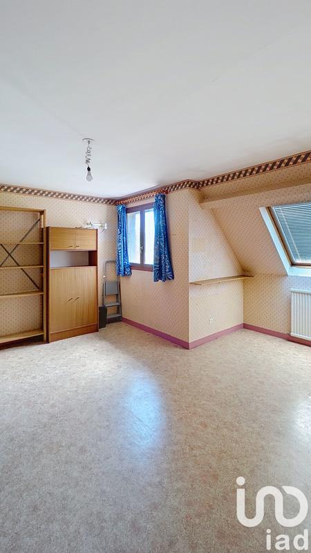 Maison - 212 m² - 8 pièces