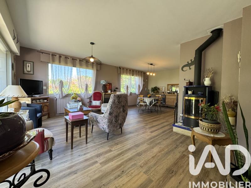 Maison - 178 m² - 7 pièces