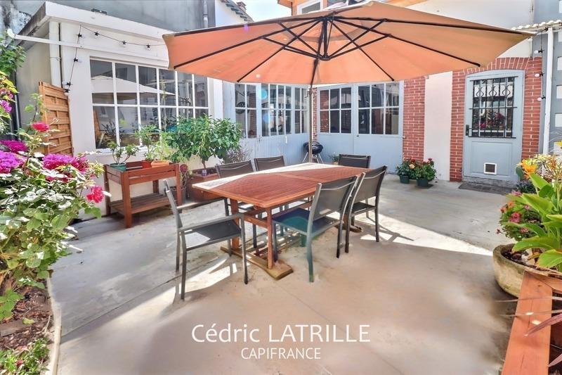 Maison - 248 m² - 12 pièces