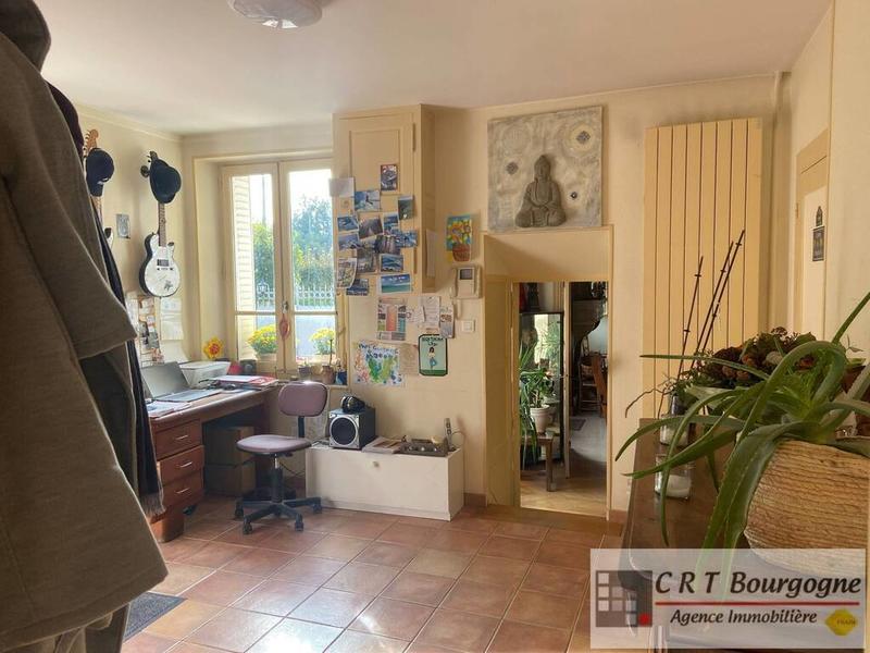 Maison - 250 m² - 7 pièces