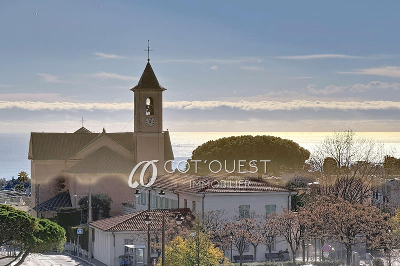 Appartement - 90 m² - 4 pièces