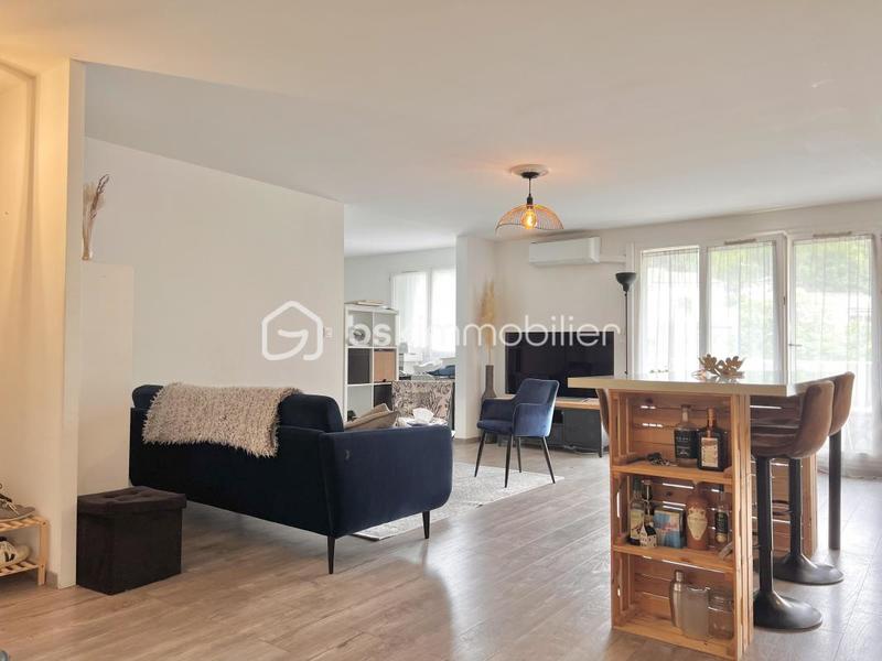 Appartement - 75 m² - 3 pièces