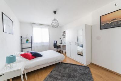 Chambre - 17 m² - 4 pièces
