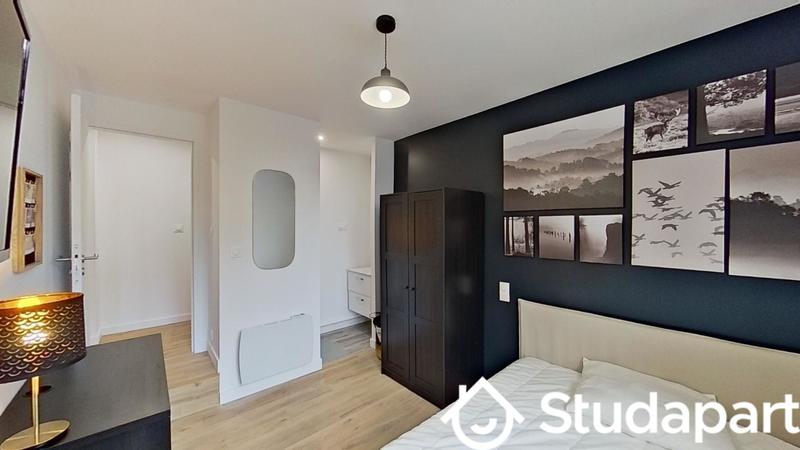 Chambre - 12 m² - 1 pièce