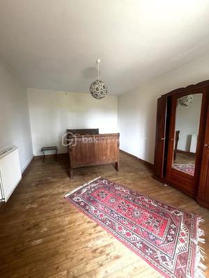 Maison de village - 87 m² - 4 pièces