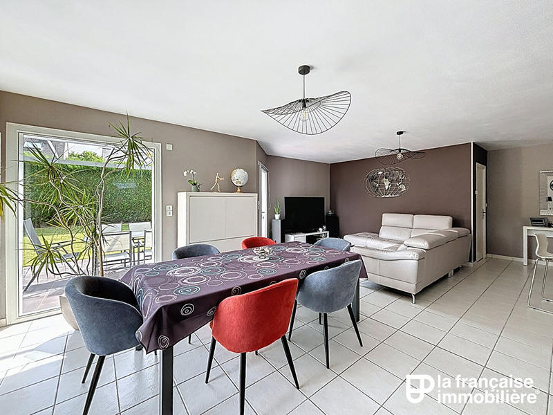 Maison - 135 m² - 6 pièces