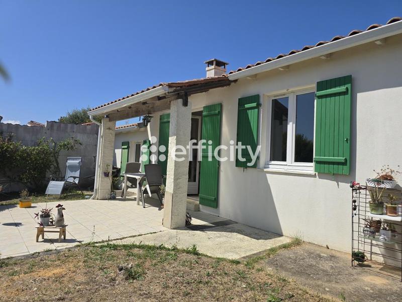 Maison - 93 m² - 4 pièces