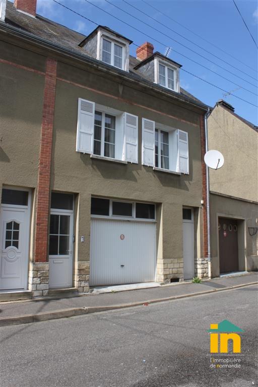 Maison de ville - 96 m² - 5 pièces