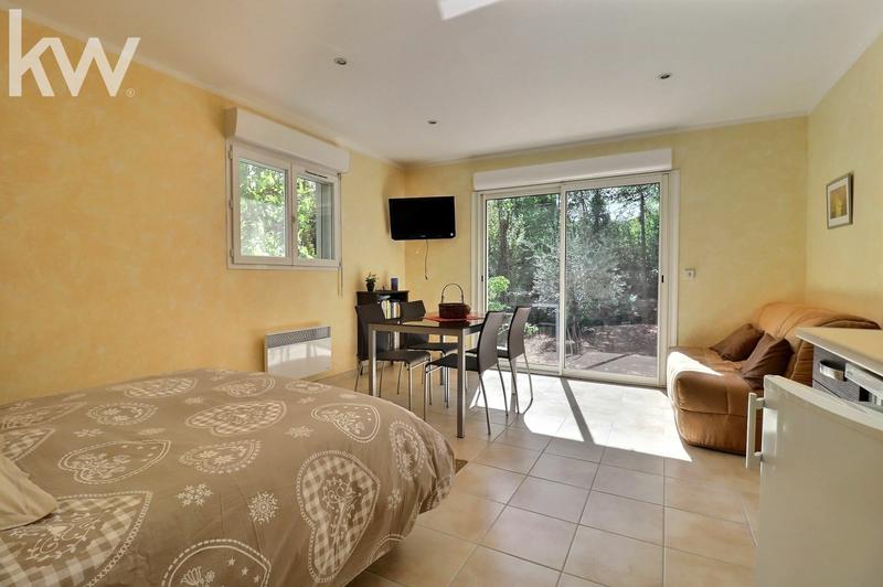 Villa - 147 m² - 6 pièces