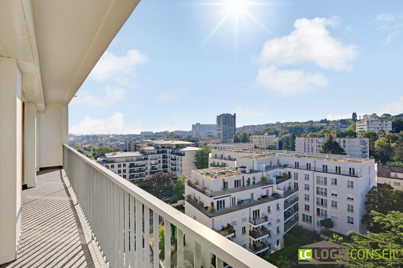 Appartement - 80 m² - 4 pièces