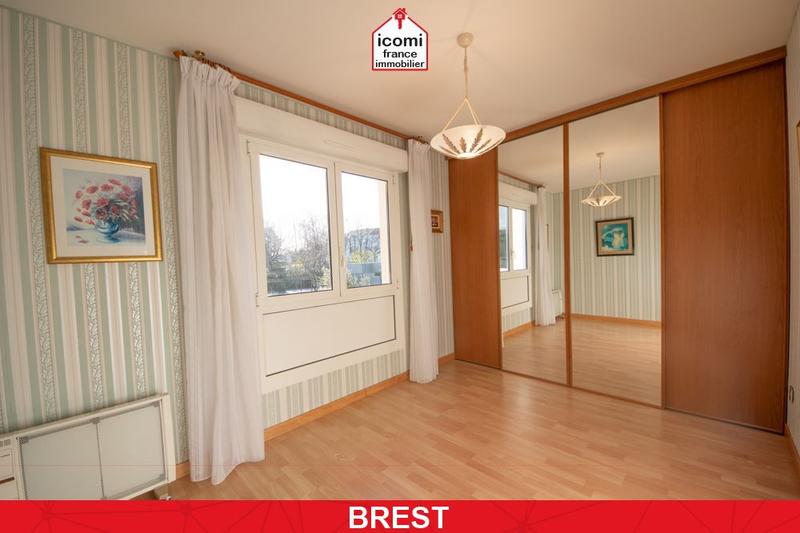 Appartement - 95 m² - 5 pièces