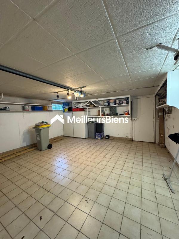 Maison - 217 m² - 7 pièces