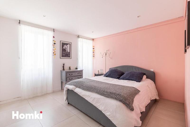 Appartement - 90 m² - 3 pièces