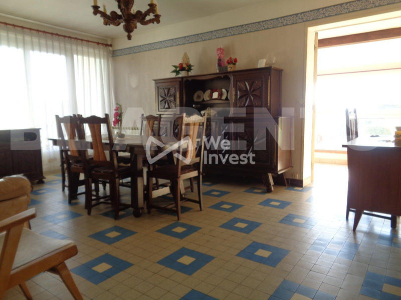 Maison - 97 m² - 5 pièces