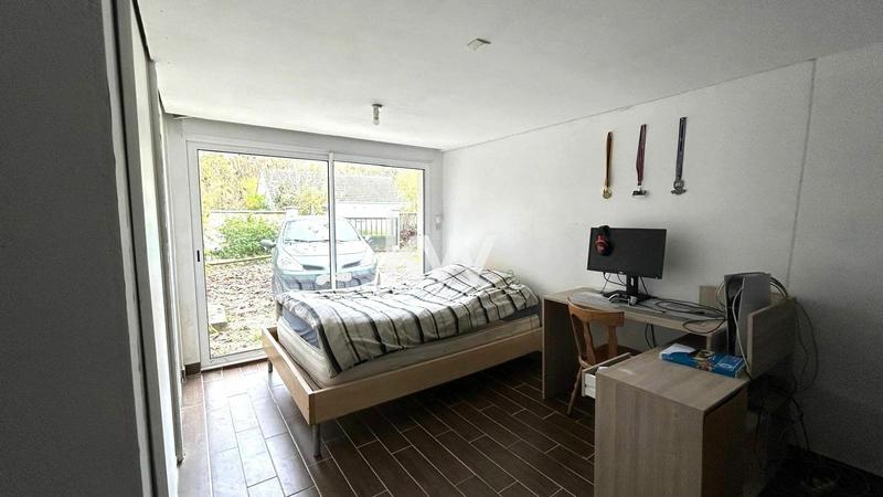 Maison - 141 m² - 6 pièces