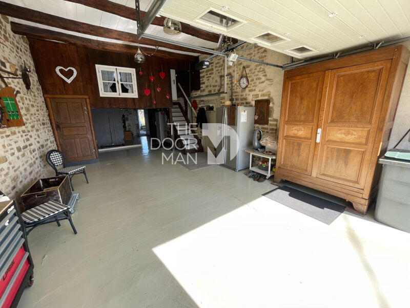 Maison en pierre - 122 m² - 5 pièces