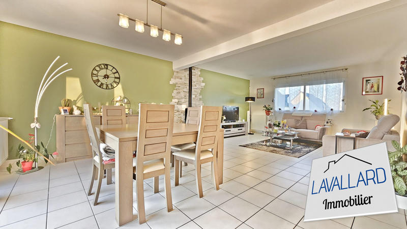 Maison - 156 m² - 7 pièces