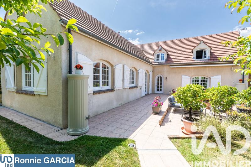 Maison - 133 m² - 5 pièces