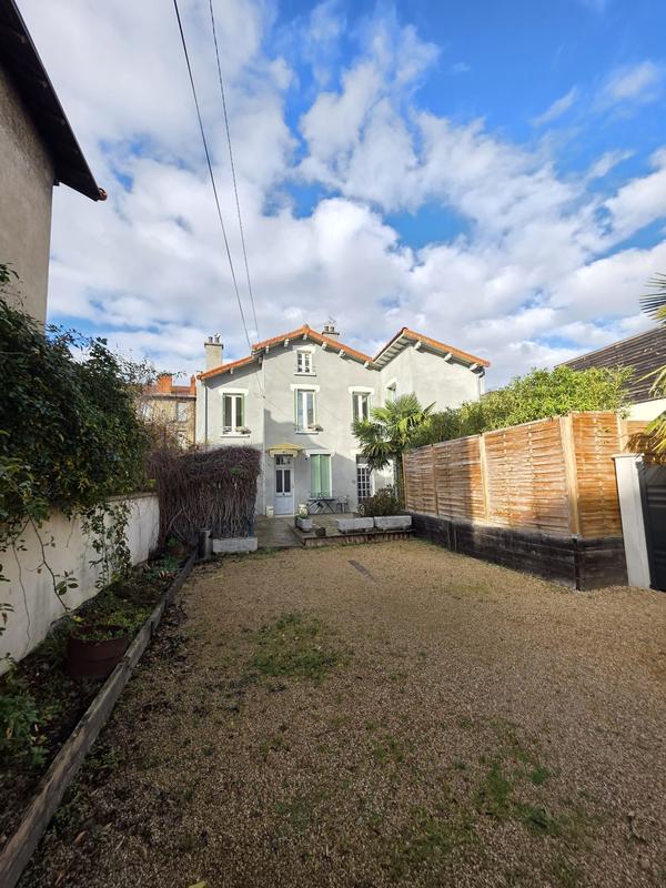 Maison - 112 m² - 5 pièces